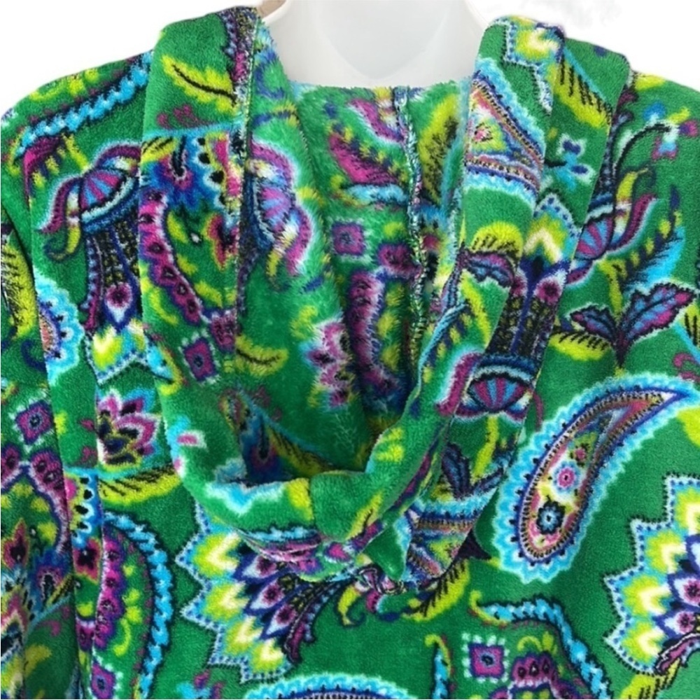 Vera Bradley Emerald Paisley Fleece Hooded Bath Robe Green S/M - Picture 4 of 9